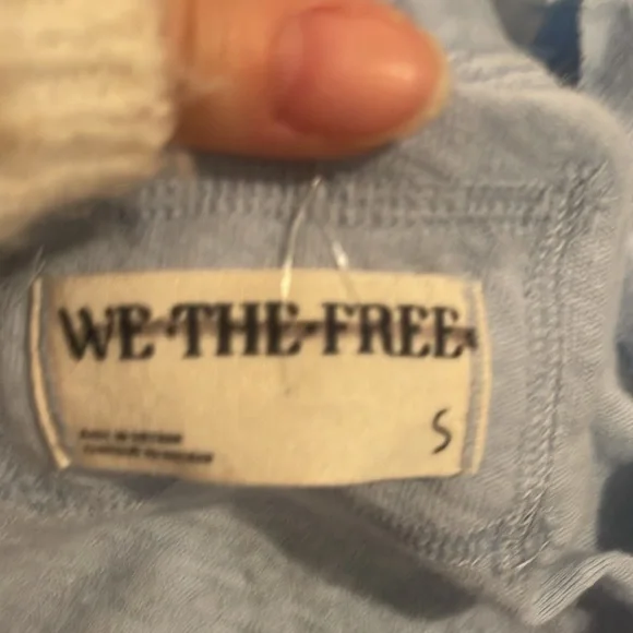 ✨NWOT ✨ WE THE FREE Love Language Tank in Dew Shine 🩵 - Picture 7 of 13